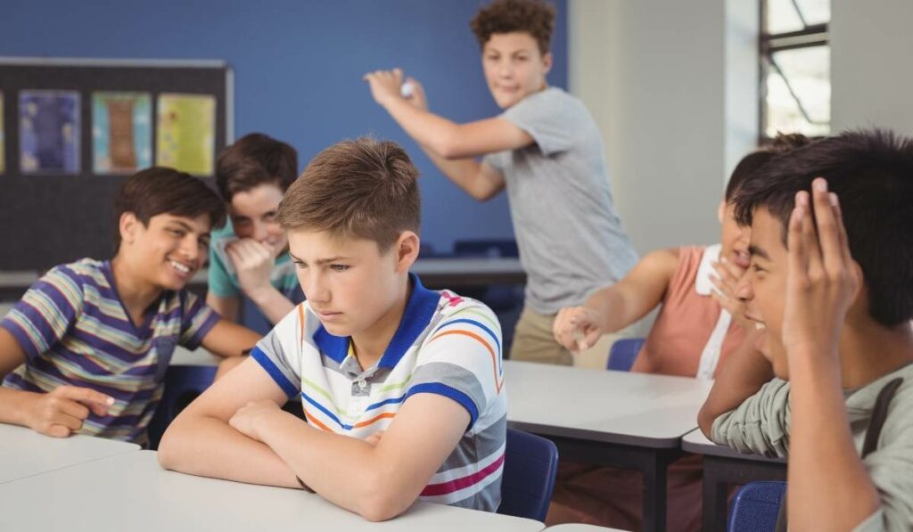 Bullying na escola em Promoção na Americanas